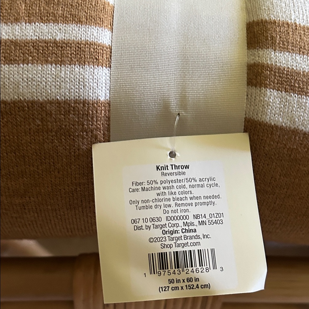 Threshold Studio McGee Tan and White Throw 50” x 60” - Picture 5 of 9
